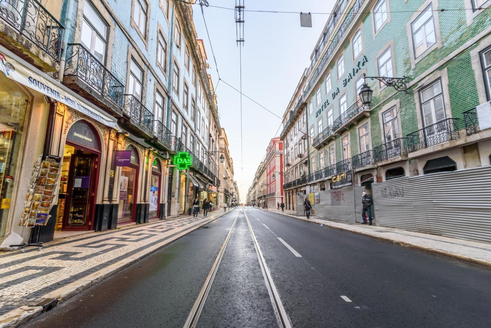 Whome City Chic Escape: Your Stylish Haven In Downtown Lisboa Eksteriør bilde